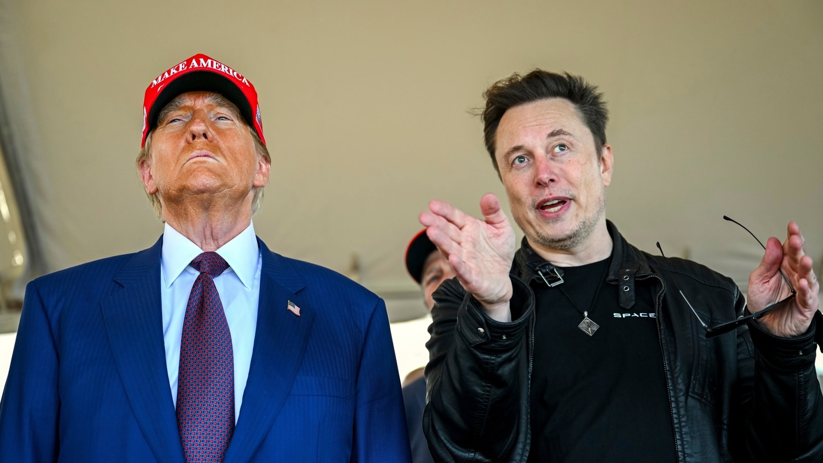 Historian warns ‘big guy’ Musk will have undue influence over ‘little guy’ Trump