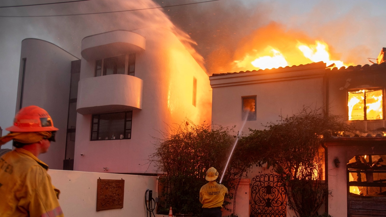 Los Angeles wildfires force 100,000 evacuations, claim lives and homes | World News