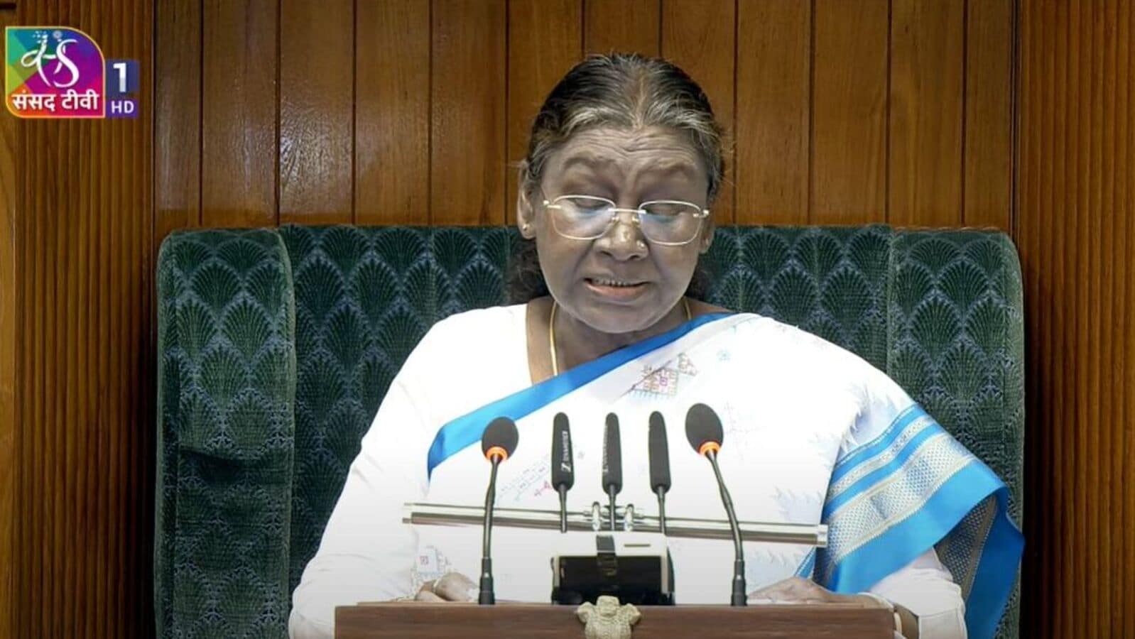 Budget Session: President Droupadi Murmu addressed a joint sitting of Parliament ahead of the Budget Session on Friday. 