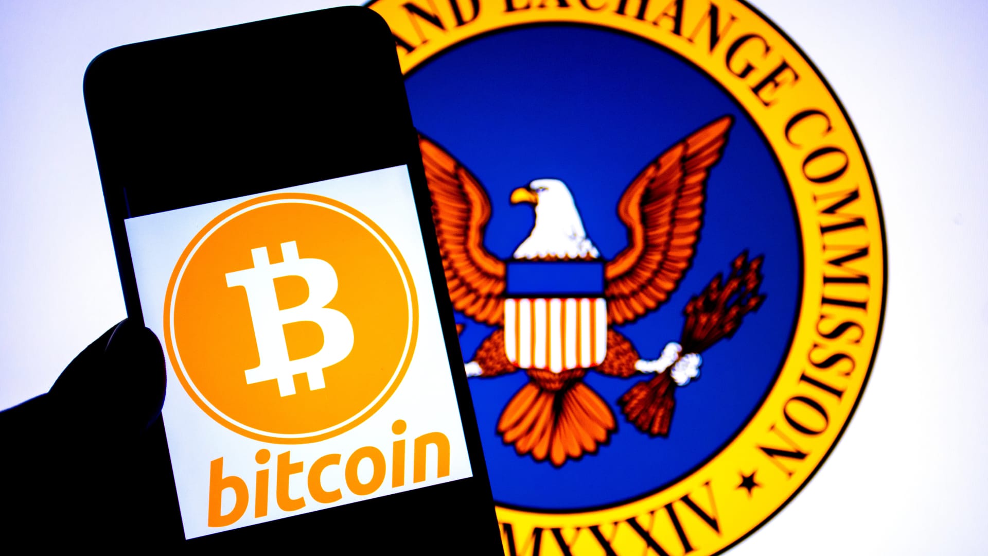 SEC revokes unpopular banking rule that blocked Wall Street banks from adopting crypto