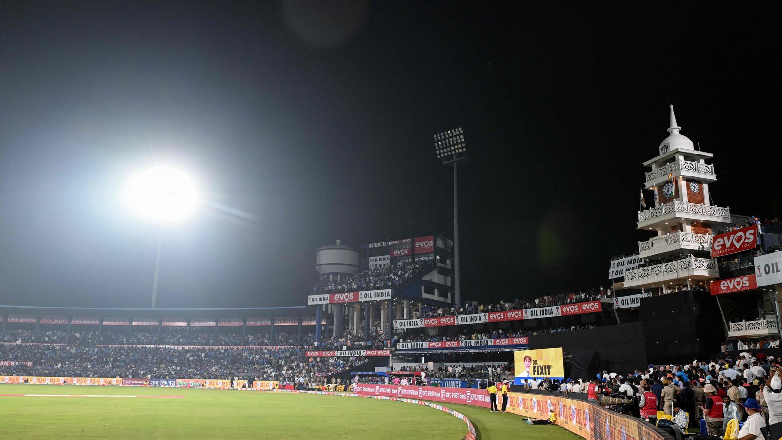 BCCI called ‘double standard’ by angry Pakistani fans after Cuttack debacle, PCB told to gift ‘Chinese floodlights’