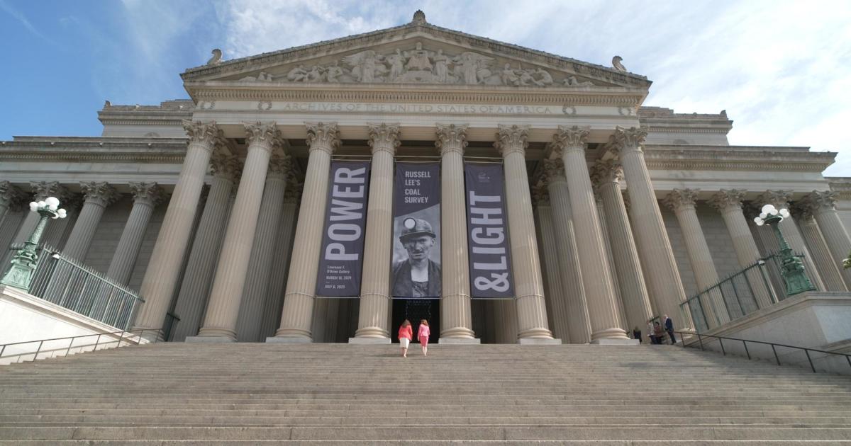 Deputy archivist of the U.S. to retire following Trump firing of National Archives chief