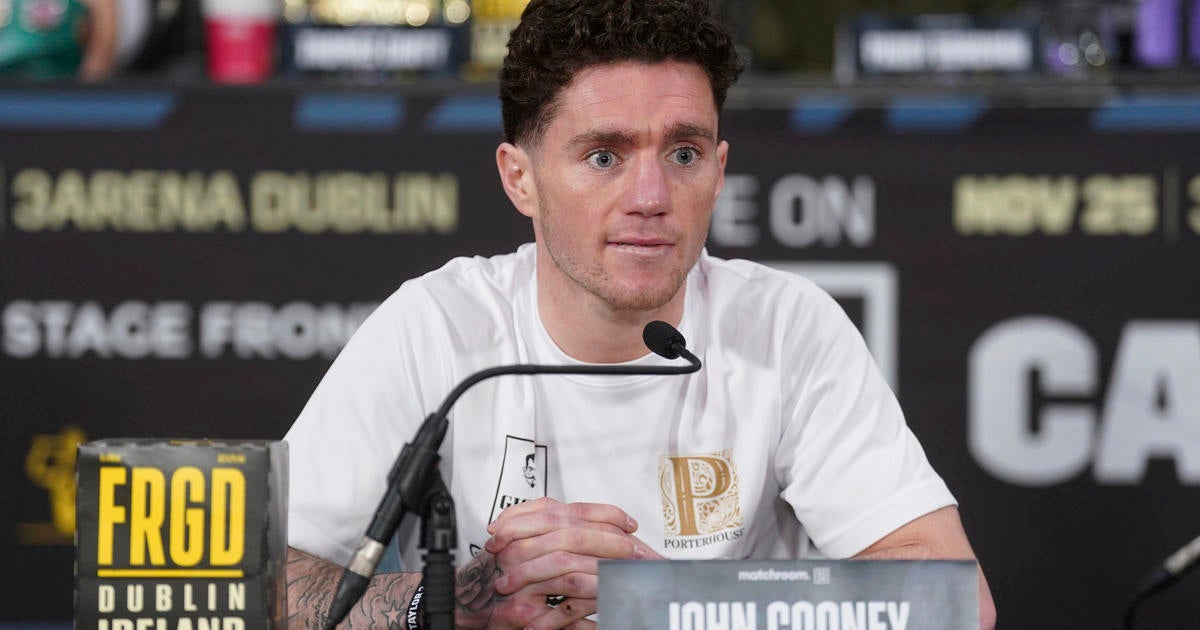 Irish boxer John Cooney dies week after being injured in super-featherweight title fight