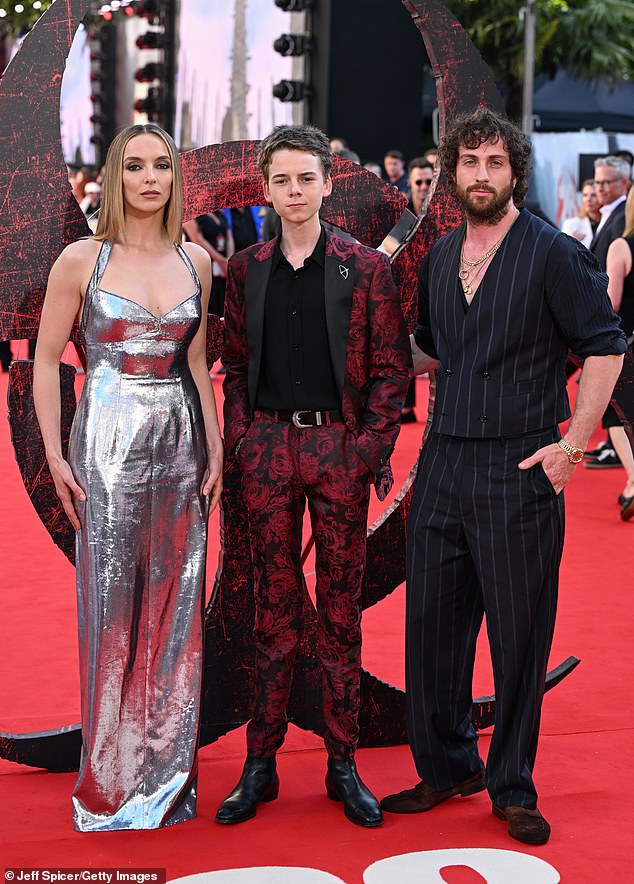 The film's three leading stars were dressed to impress as they graced the red carpet together