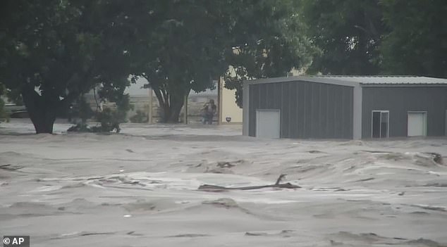 KERR COUNTY, TX: All of Kerr County is considered to be an 'extremely active scene' this morning, the sheriff has warned