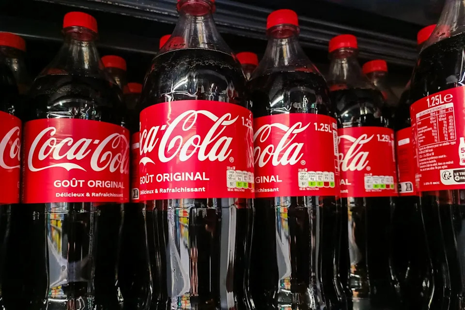 Coca-Cola in the U.S. is currently made with high-fructose corn syrup, while the company uses cane sugar in other countries such as Mexico (Riccardo Milani/Hans Lucas/AFP via Getty Images)