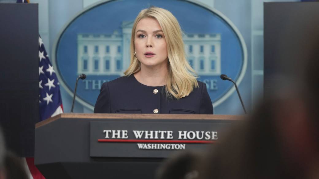Click to play video: 'U.S. is ‘moving at Trump speed’ to make dozens of trade deals ‘this week alone’: White House'