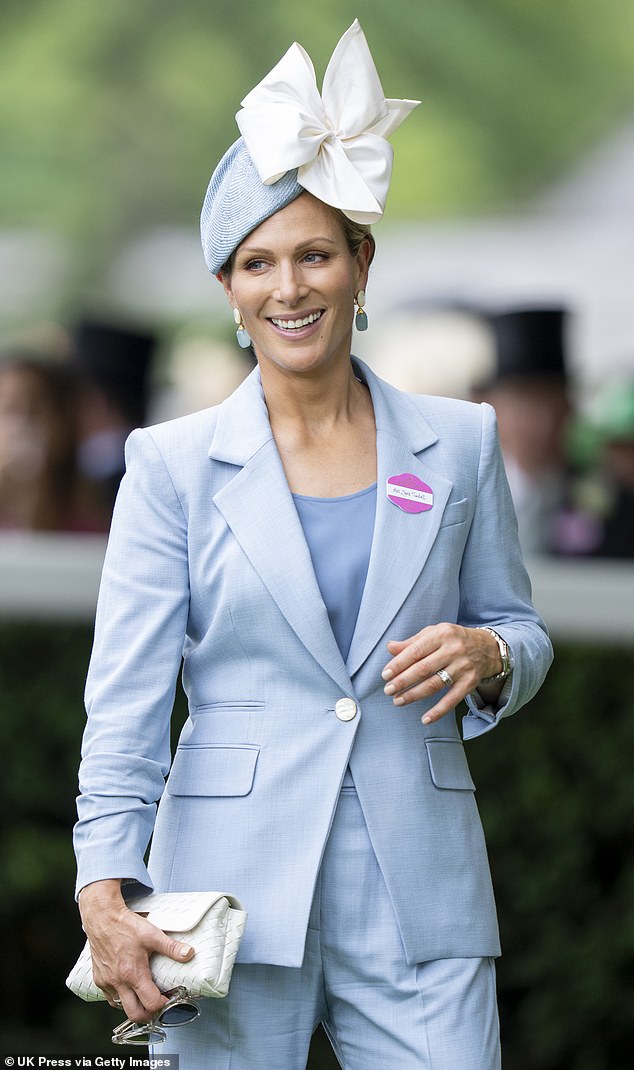 For day four of Ascot, Laurence crafted something unique for Zara, revamping the Luna aquamarine earrings to complement her powder blue Veronica Beard suit