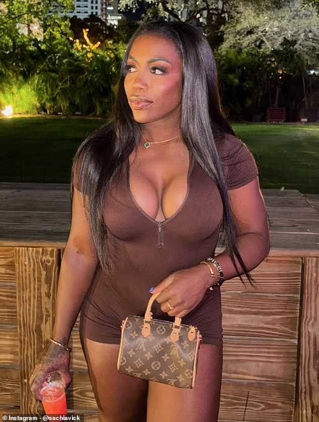 The world No. 559 also revealed that she charges $1,000 just to go on a date with her