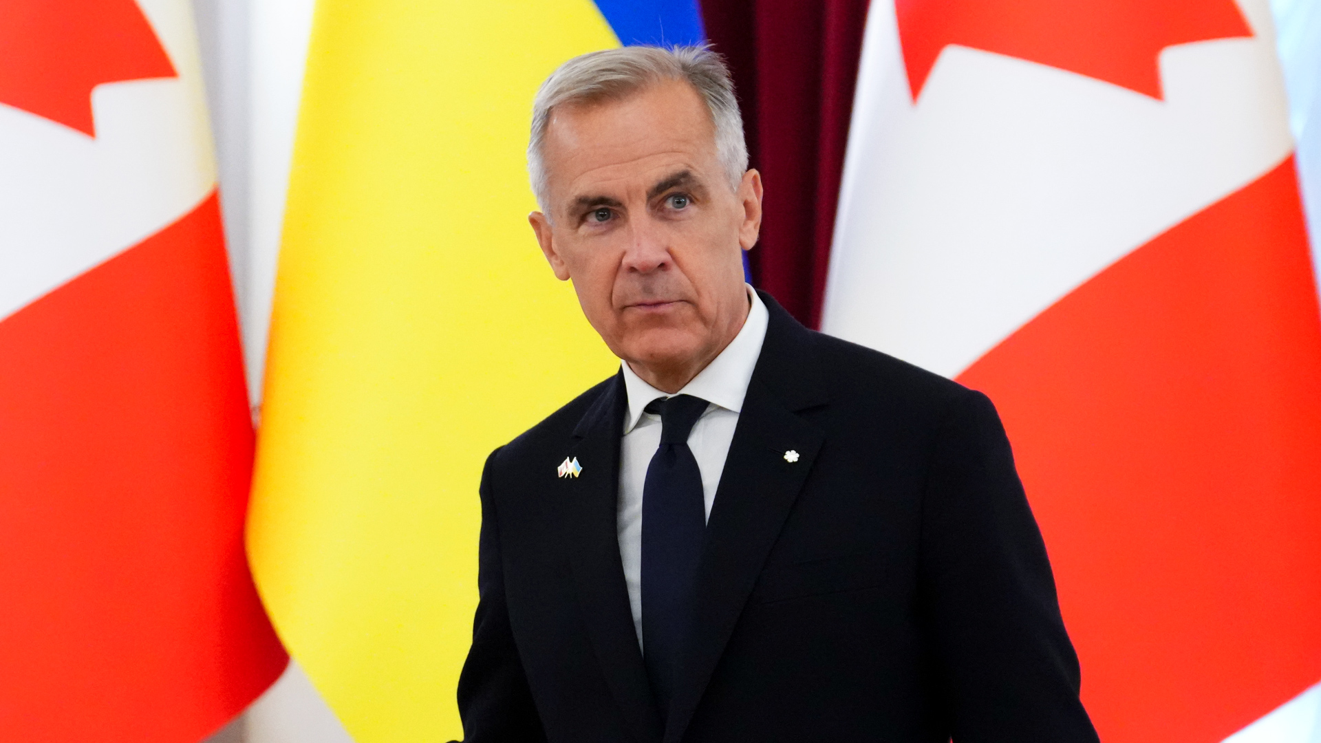 Click to play video: 'Carney details spending in Ukraine, won’t rule out Canadian troops'