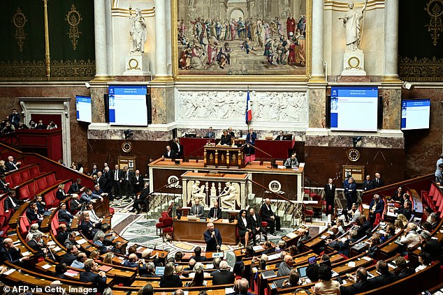 France's Prime Minister Francois Bayrou delivers a speech prior to a confidence vote over the government's austerity budget, at the National Assembly in Paris on September 8, 2025