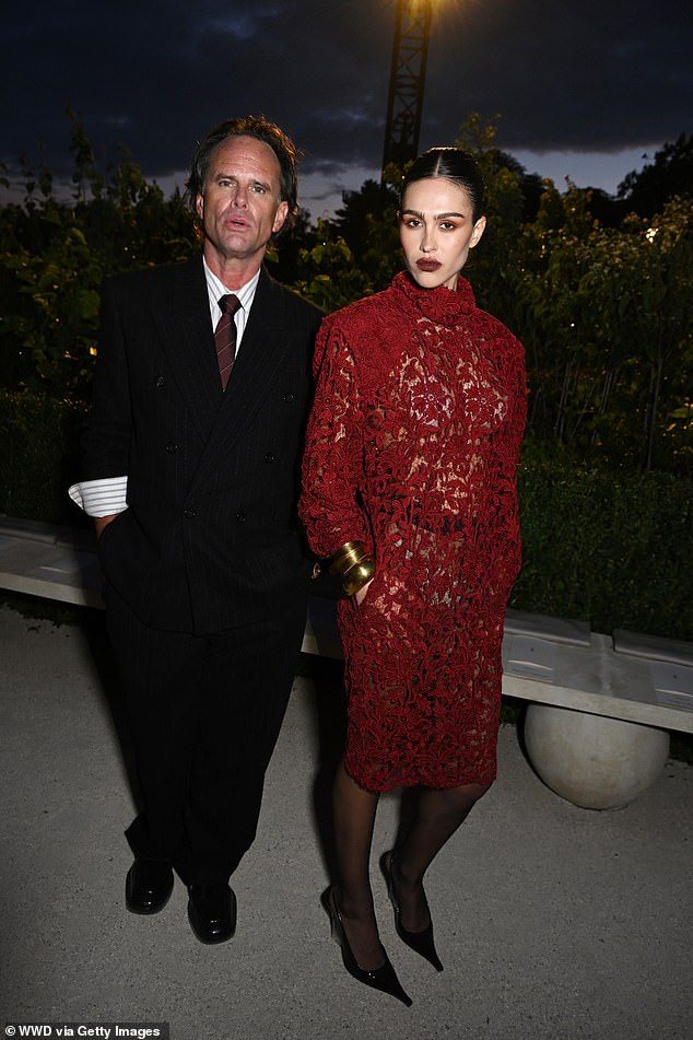 Amelia was joined by actor Walton Goggins at the event