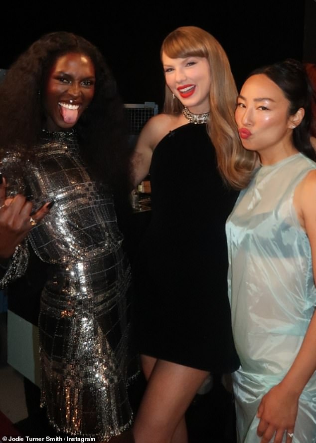 Sharing backstage snaps from The Graham Norton Show, Jodie said: '@taylorswift you're an absolute babe! my love for you grows with each encounter!