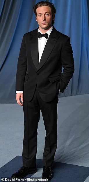 Jeremy Allen White struck a pose in a classic black suit along with a white dress shirt and black bowtie