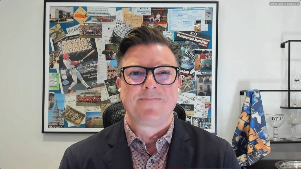 Click to play video: 'Blue Jays face 2-0 deficit against Mariners in ALCS'