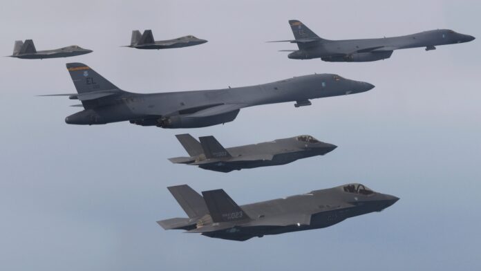 US military flew supersonic B-1 bombers up to the coast US military flew supersonic B-1 bombers up to the coast of Venezuela