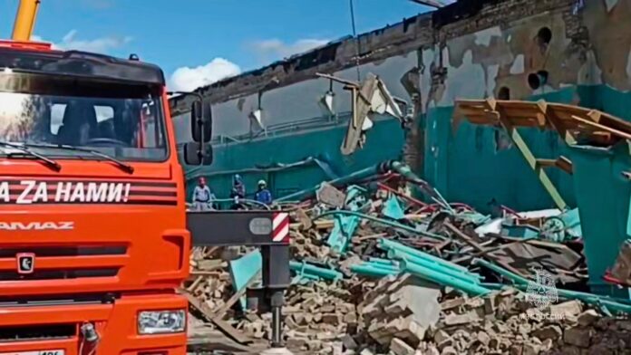 Russia's fourth-largest oil refinery halts processing unit after drone attack: Report