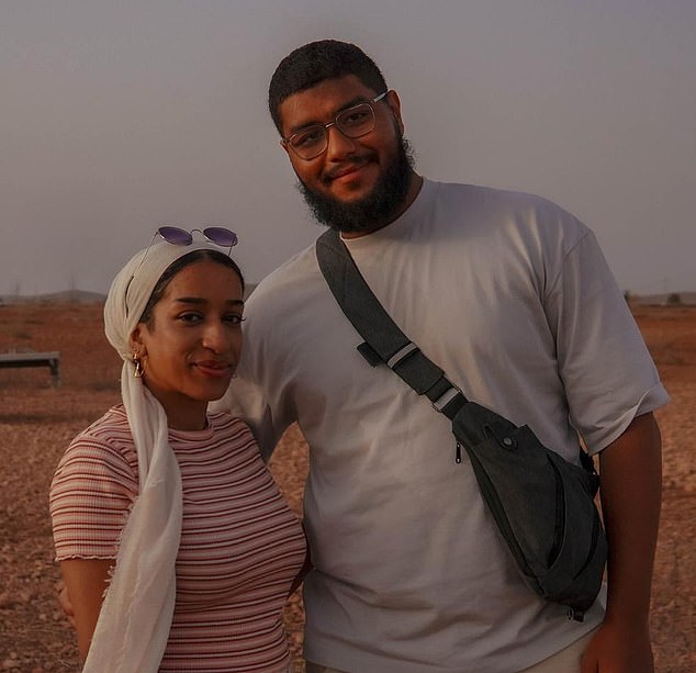 Ismael and wife Fahima paid the photographer around £1,000 to cover their ceremony in Southall, south-west London