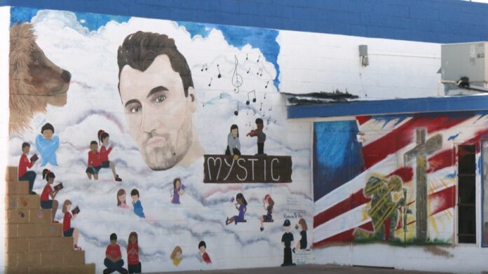 Abilene mural depicting Charlie Kirk causes controversy: Artist speaks out Yahoo news home