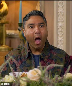 While Nick Mohammad voted for Cat Burns, David and Cat went for Kate and Alan and Kate opted for David