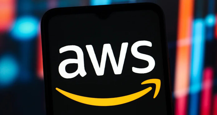 AWS recovering after major outage affects apps and websites, including Yahoo news home