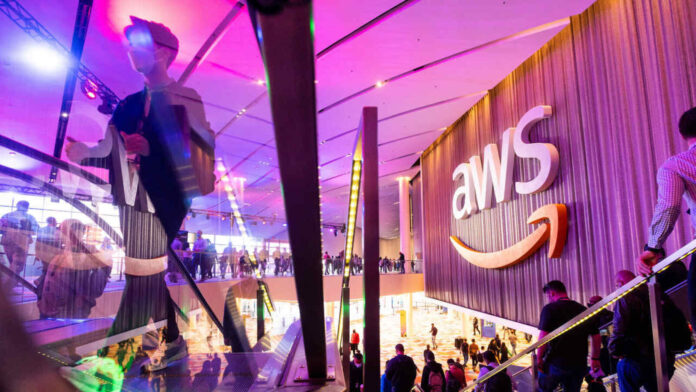 Amazon suffers major outage hitting Coinbase, Snapchat, Robinhood and much Amazon suffers major outage hitting Coinbase, Snapchat, Robinhood and much of the internet