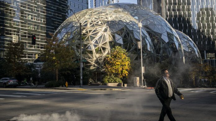 Amazon to announce largest layoffs in company history, source says Amazon to announce largest layoffs in company history, source says