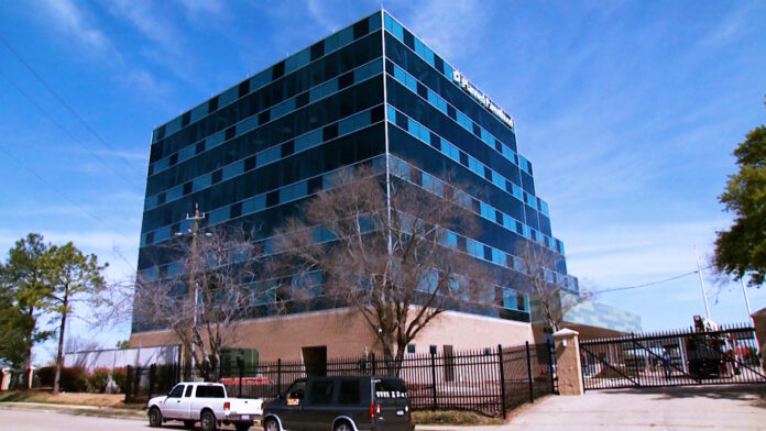 As Abortion Clinics Close, the Battle to Limit Abortion Pill As Abortion Clinics Close, the Battle to Limit Abortion Pill Access Online Heats Up