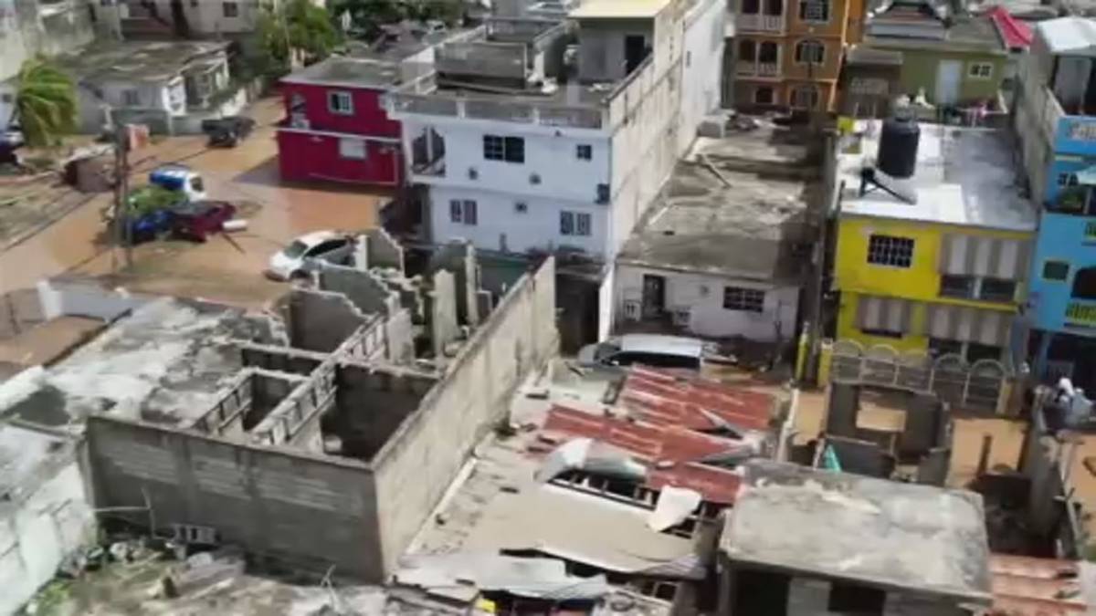 Click to play video: 'Hurricane Melissa leaves path of destruction across Caribbean'