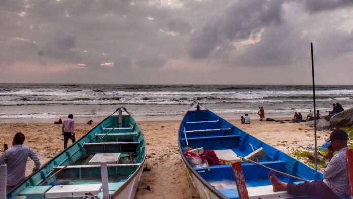 Cyclone Montha weather update: IMD issues red alert in Odisha, Video thumbnail