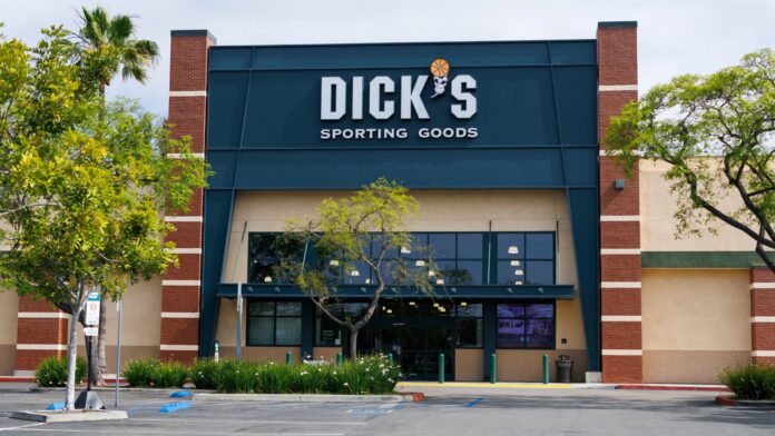 Dick's Sporting Goods expands House of Sport stores Dick's Sporting Goods expands House of Sport stores