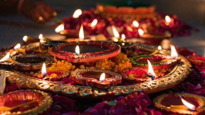 Diwali bank holiday: Are banks open or closed on Wednesday, Bank holiday on Diwali: Banks will be closed in some parts of the country on 22 October.
