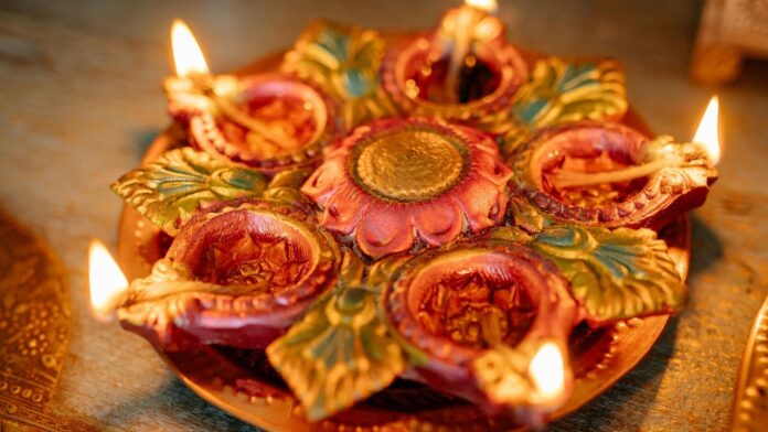 Diwali last-minute tech gift ideas: 5 Quick gifts you can Here are five last-minute gift ideas you can order from quick-commerce platforms this Diwali.