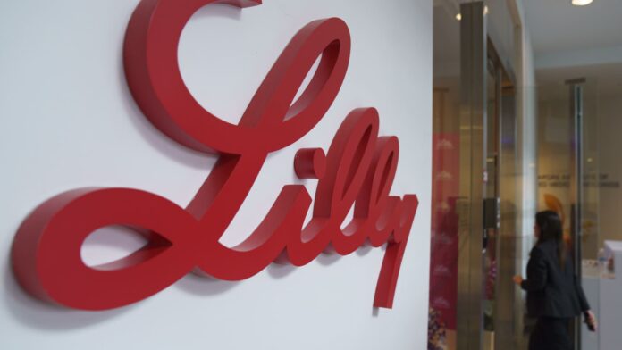 Eli Lilly, Walmart to offer discounted retail option for Zepbound