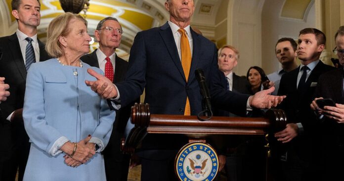 Government shutdown live updates as impasse enters fifth week Government shutdown live updates as impasse enters fifth week