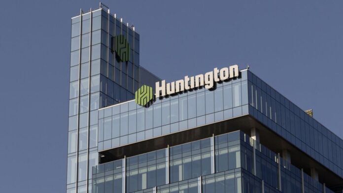 Huntington Bancshares acquires Cadence in $7.4 billion all-stock deal to Shares in Huntington Bancshares dipped 3.2% in midday trading, whilst Cadence Bank's stock climbed by nearly 4%.