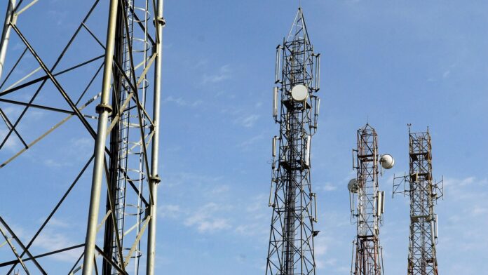 Telecom operators dial govt for power reforms as costs surge