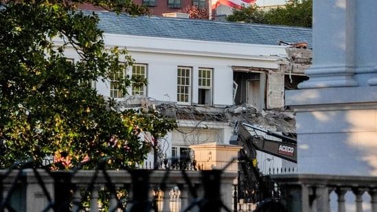 Demolition of a section of the East Wing of the White House, as construction begins on the new ballroom extension of the White House in Washington, DC, US, on Monday, Oct. 20, 2025. (Photographer: Kent Nishimura/Bloomberg)(Bloomberg) Demolition of a section of the East Wing of the White House, as construction begins on the new ballroom extension of the White House in Washington, DC, US, on Monday, Oct. 20, 2025. (Photographer: Kent Nishimura/Bloomberg)(Bloomberg)