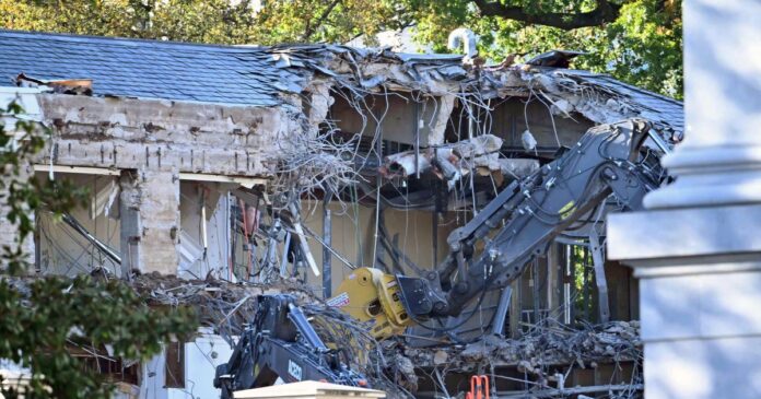 White House begins demolition of part of East Wing for White House begins demolition of part of East Wing for Trump's ballroom