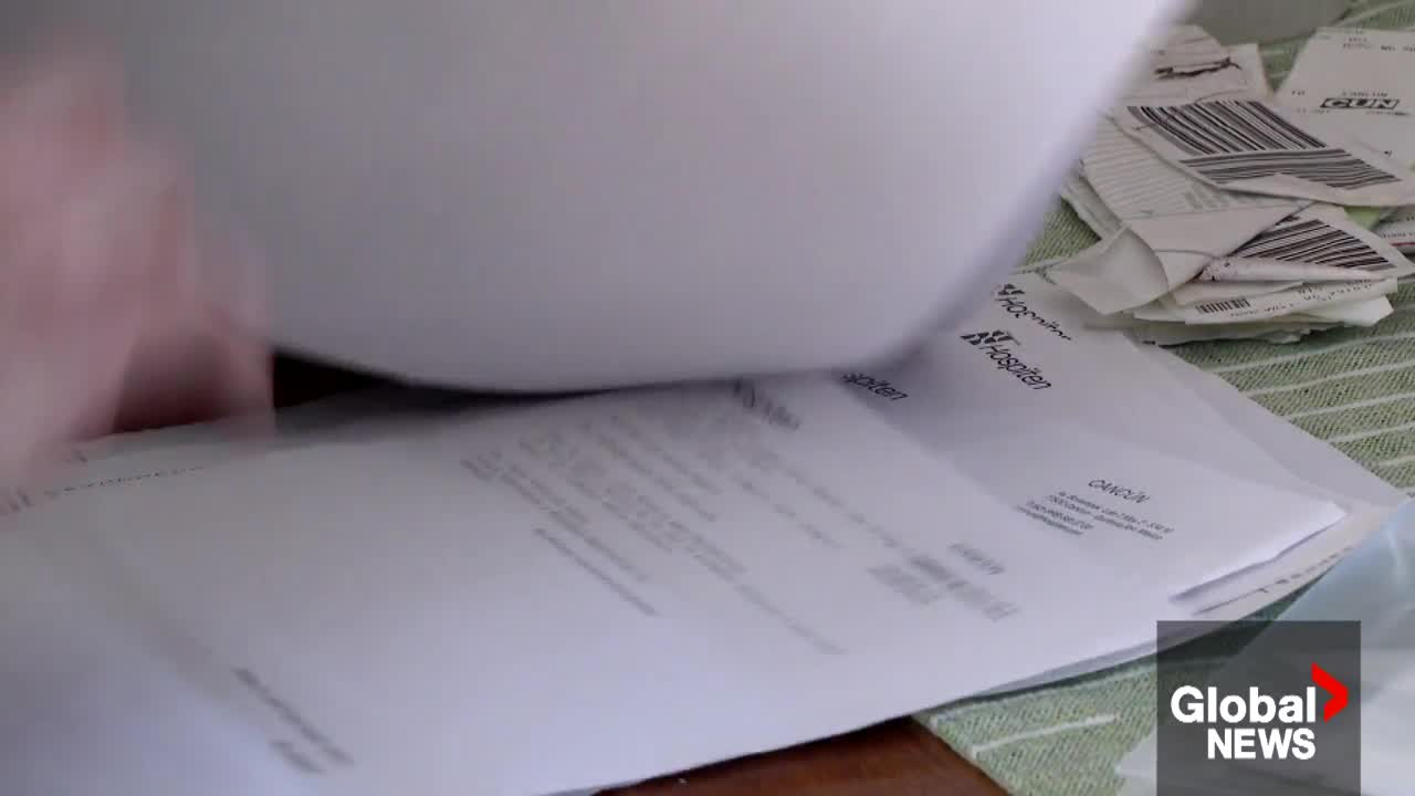 Click to play video: 'Family recalls Cancun illness, removal from WestJet flight'