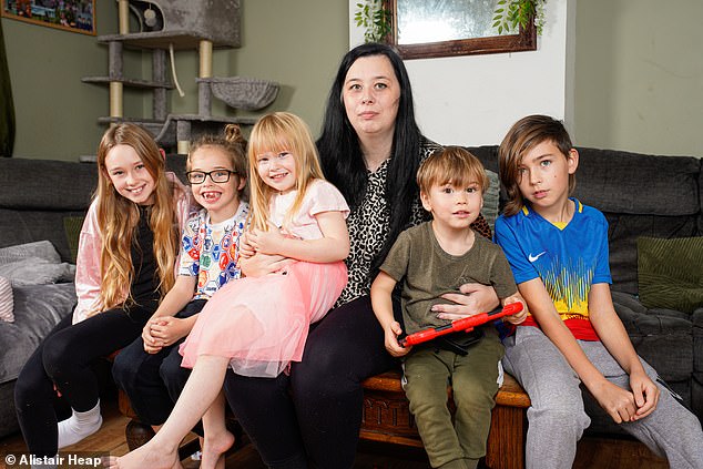 Speaking about the impact that removing the cap would have on her family, Ms White told the Daily Mail: ¿It would definitely make a difference to the kids. I¿d be able to treat them if I wanted to. I¿d be able to take them for days out.¿