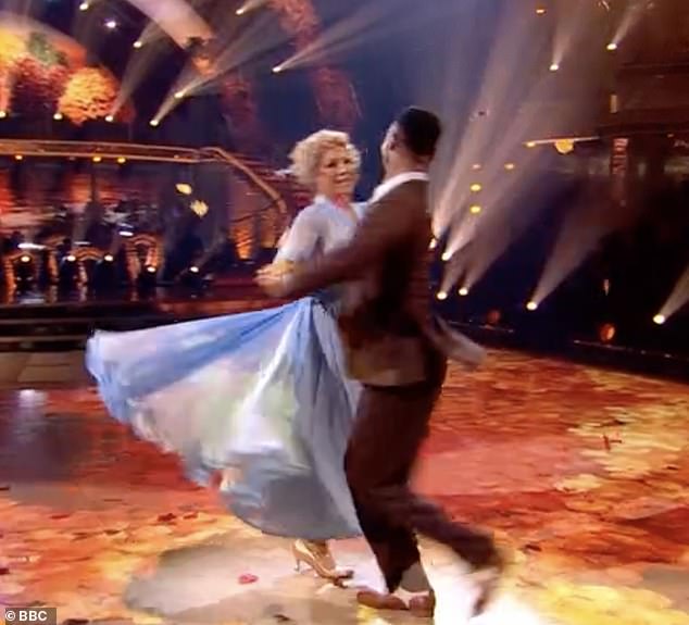 They were followed by Alex Kingston and Johannes Radebe with a 'romantic and elegant' Waltz, which also impressed the judges who scored them 35 out of 40