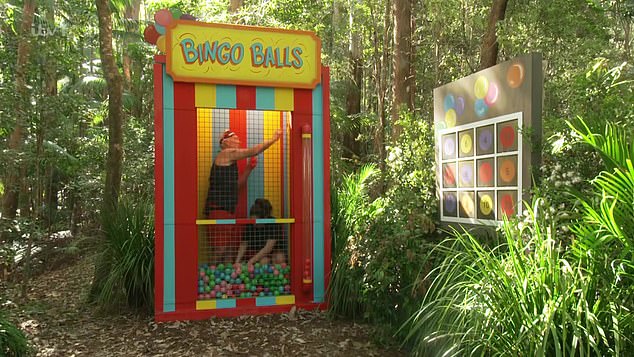 Once inside the Bingo booth, Kelly and Martin were asked a series of questions, such as, 'How many lines are there in a Limerick poem?'