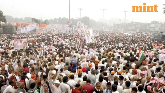 Charlotte Becomes Latest Target of Trump’s Immigration Crackdown Charlotte Becomes Latest Target of Trump’s Immigration Crackdown