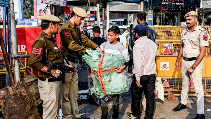 Delhi blast: Umar Nabi was 'introvert, did not have many Video thumbnail