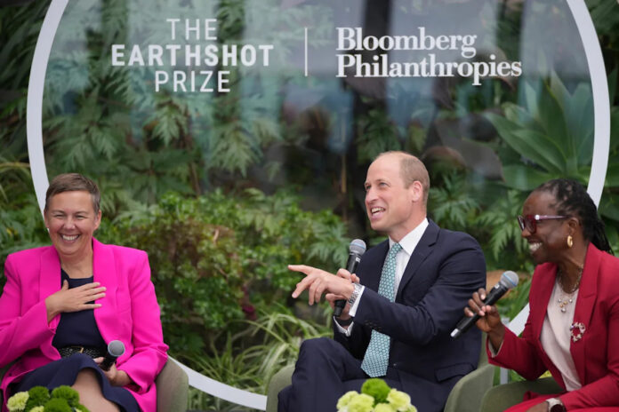 Prince William burnishes credentials as king-in-waiting with Earthshot Prize and Yahoo news home