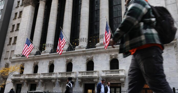 Stocks extend slide amid investor concerns about AI and interest Stocks extend slide amid investor concerns about AI and interest rates