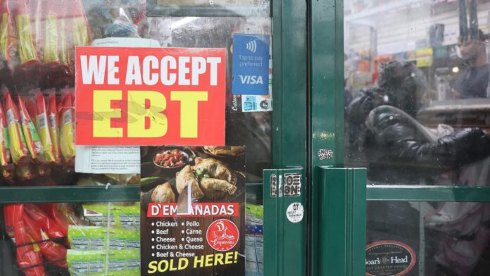 Trump admin agrees to fund some SNAP benefits amid shutdown Trump admin agrees to fund some SNAP benefits amid shutdown