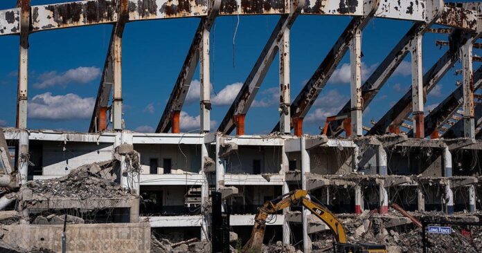 White House says Washington Commanders naming new stadium after Trump White House says Washington Commanders naming new stadium after Trump would be "beautiful"